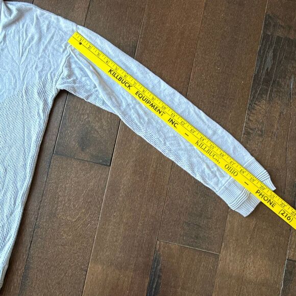 Lululemon cardigan sweater zip up no size tag approx womens size 8 gray athletic - Picture 8 of 10